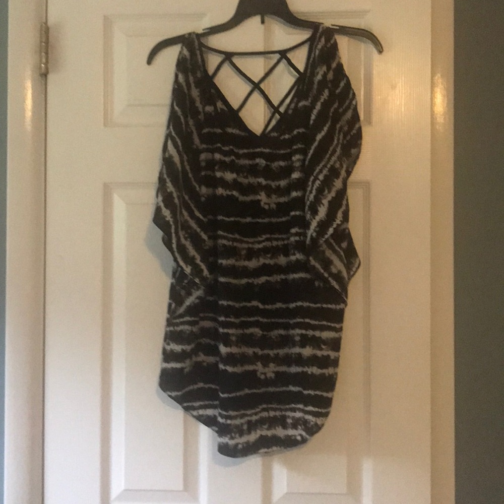 Express Blouse - Picture 2 of 2